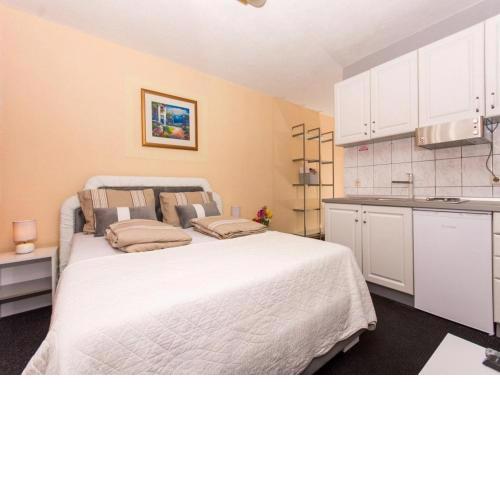 Villa Stil - One Bedroom Apartment with Balcony and Sea View 102