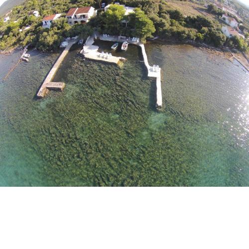 Villa Sunj