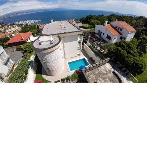 Villa Sunny Ičići- Apartment Sun