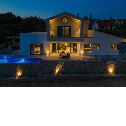 Villa SUNSET with private pool