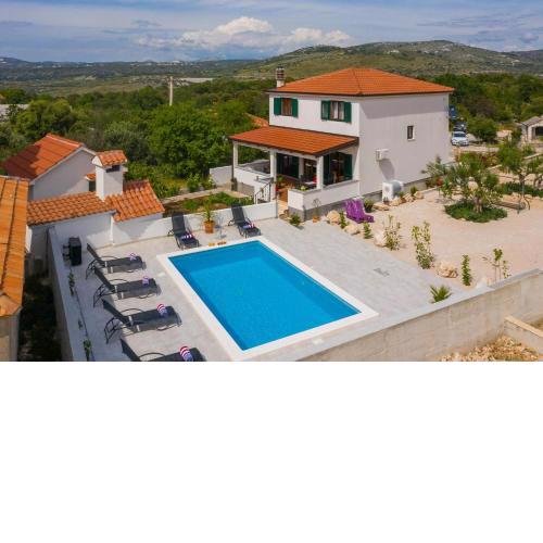 Villa Sunshine