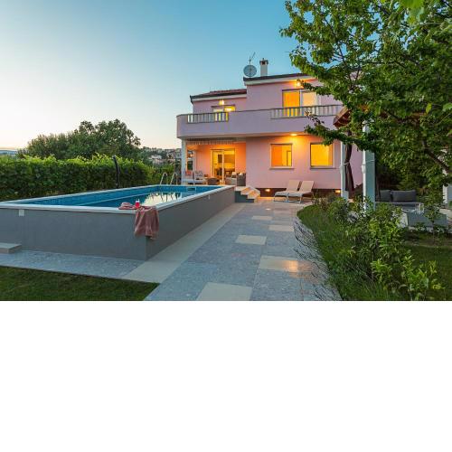 Villa Sweet Home Marija With Heated Pool