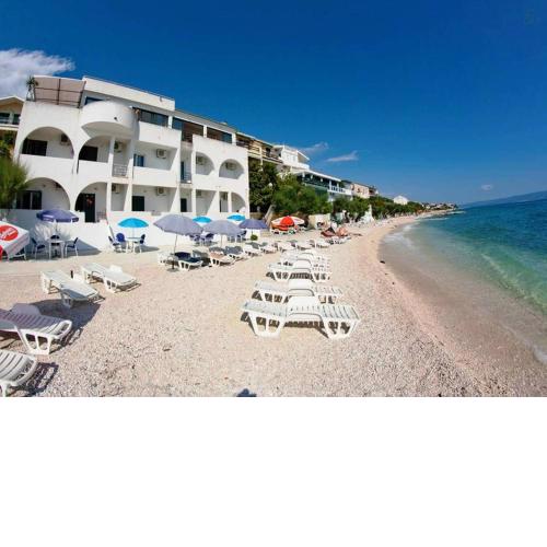 Villa Tamaris on the beach
