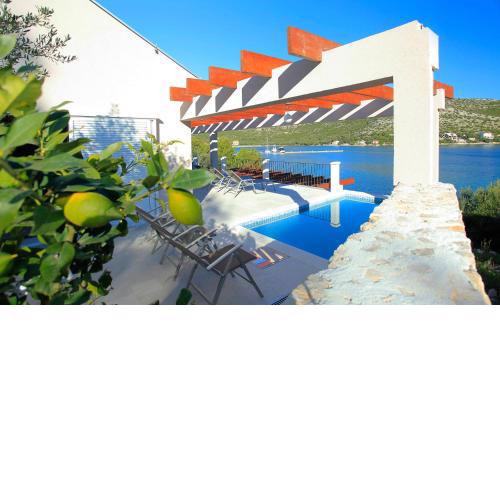 Villa Tapenade
