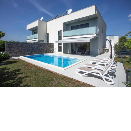 Villa TeSa - heated swimming pool