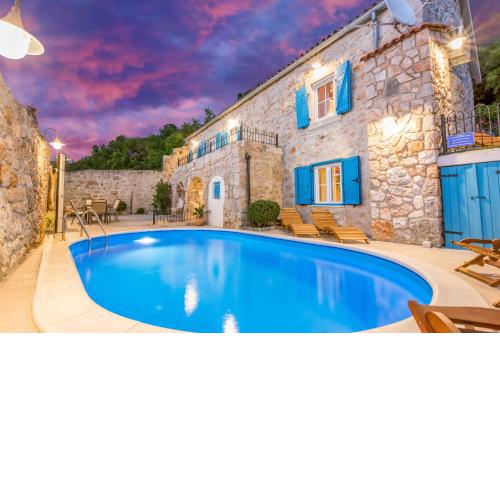 Villa Toscana - Charming stone Villa with private pool & garden