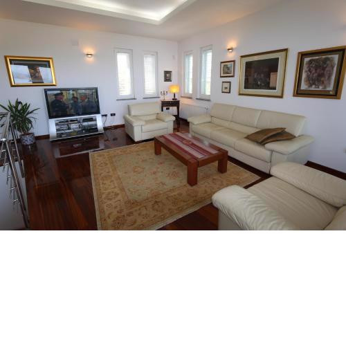 Villa Tripalo