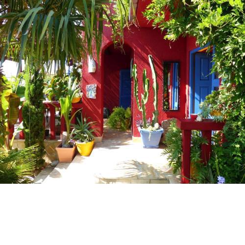 Villa Tropica, total privacy, tropical garden and private pool