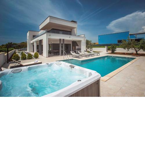 Villa Una
