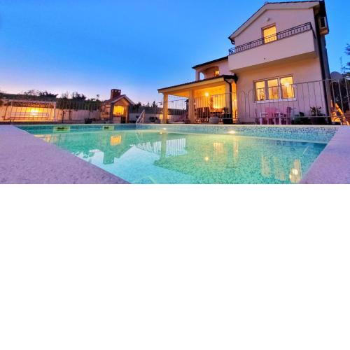 Villa Valentina Nin