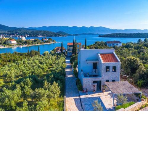 Villa Vera