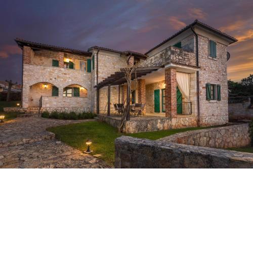 Villas Orbani by Istarski Dvori