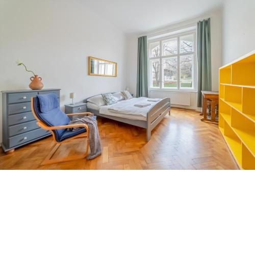 Vintage Vogue Apartment by Rentez