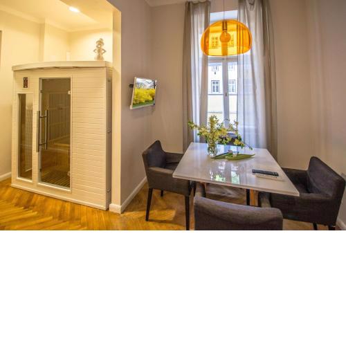 Vojtesska Apartment By Ruterra