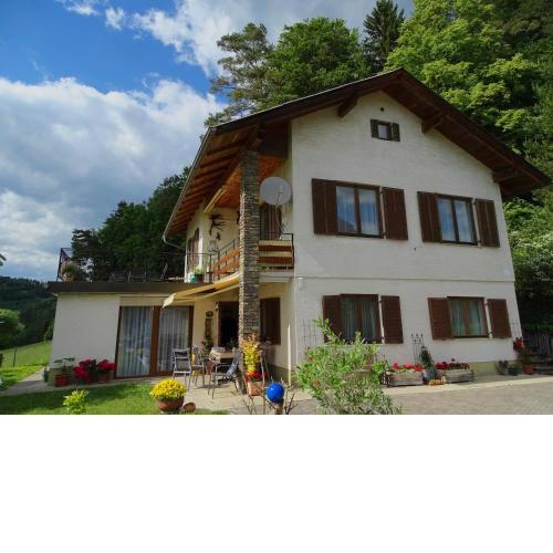 Vorstadt-Appartement Haus Monika