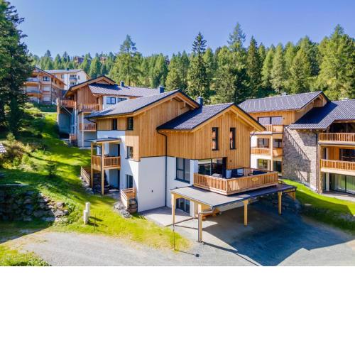 Wanderlust Mountain Chalet