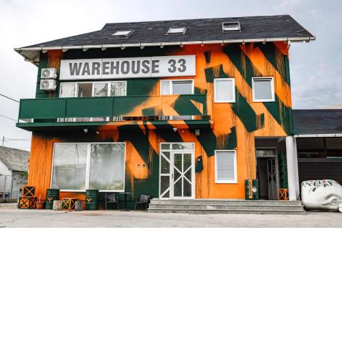 WAREHOUSE 33