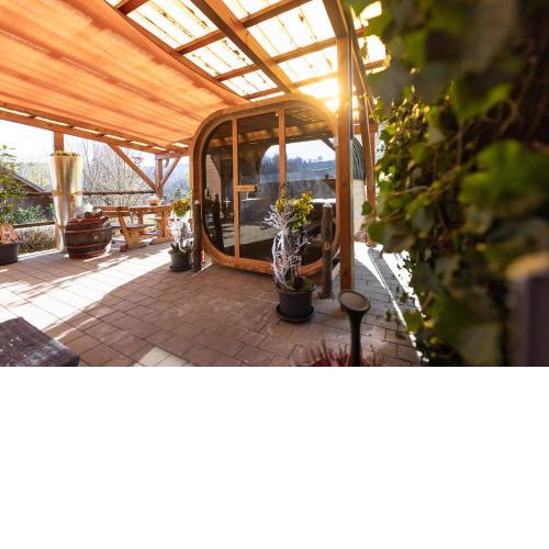 Weingarten & Appartement Auszeit with private Spa