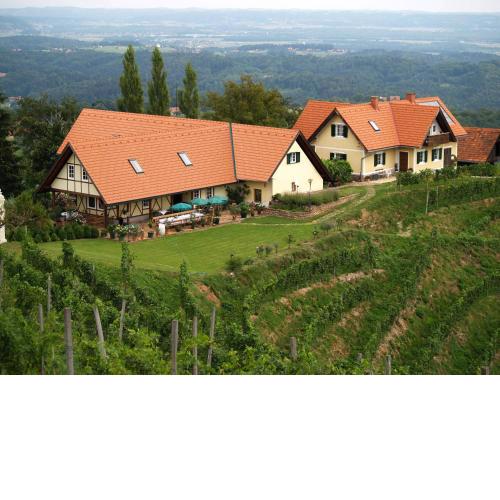 Weingut Albert, Familie Cramer
