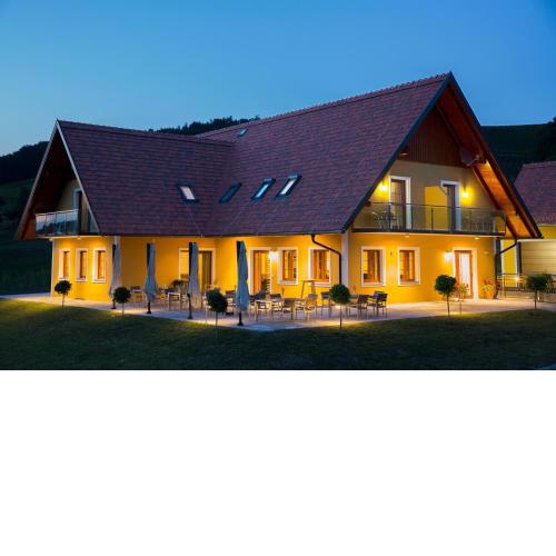 Weingut-Gästezimmer UHL