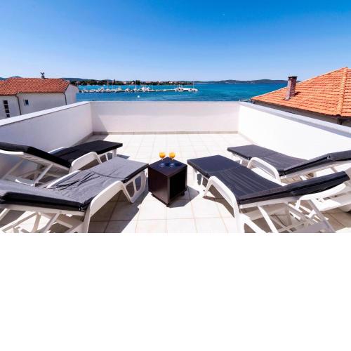 White Residence Accommodation
