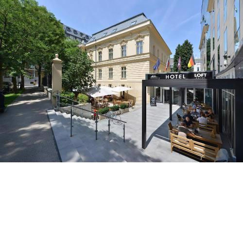 Wilson Palace
