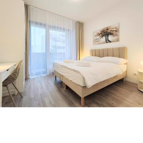 Wings - Brand New - Presidential Garden - Free Parking