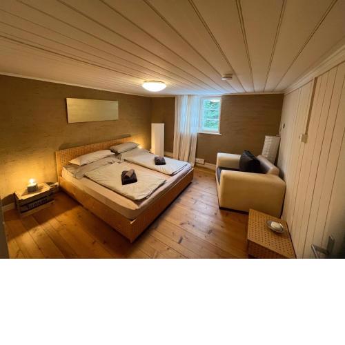 Wood Lodge
