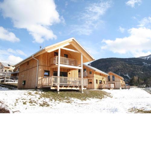 Wooden chalet in Hohentauern near ski area
