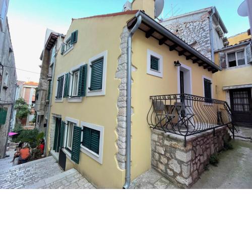 Yellow House Rovinj