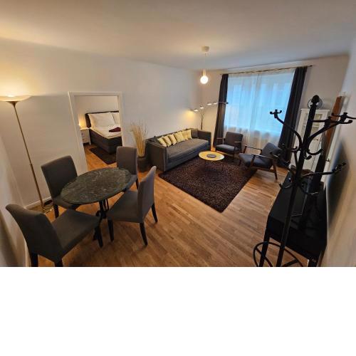 Yuki's Place - Central Design Apartment - Vienna Trade Fair - WU Campus - Downtown - Subway
