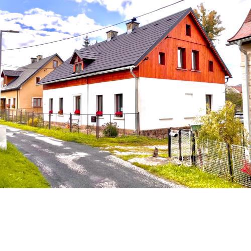 Za řekou 2