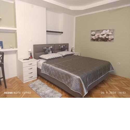 Zagreb, Jarun studio apartman Eva