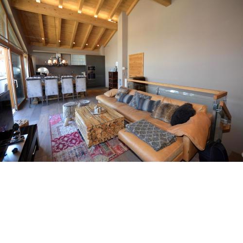 Zell City Exclusive Lodges by All in One Apartments
