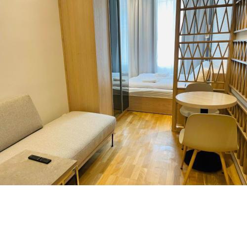 ZEUS DESIGN Compact City Aparmtent