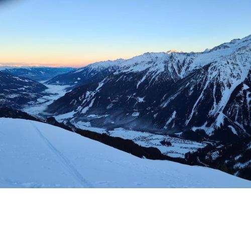 Zillertal-Arena 42m2 (2-6 persons: 2adults +4kids)