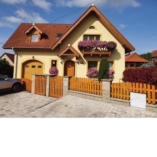 Žltý dom Vrbov