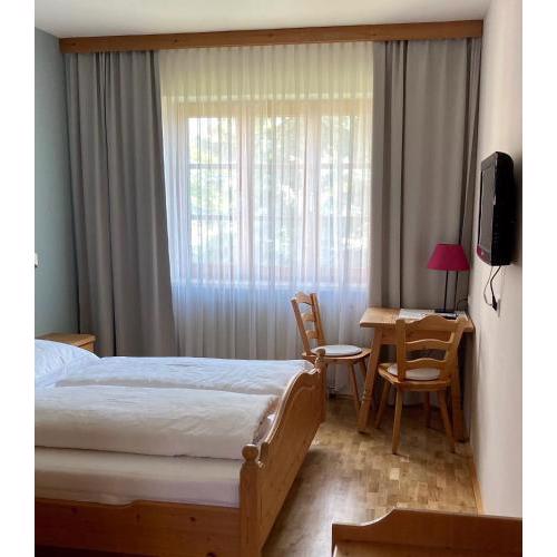 Zöchbauer Gästehaus - Hotel Garni
